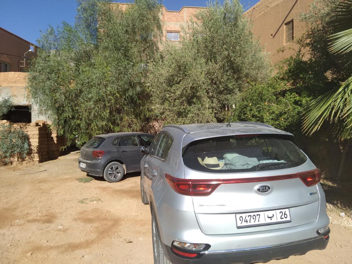 Hotel Et Restaurant Riad Amodou Tinghir Buitenkant foto