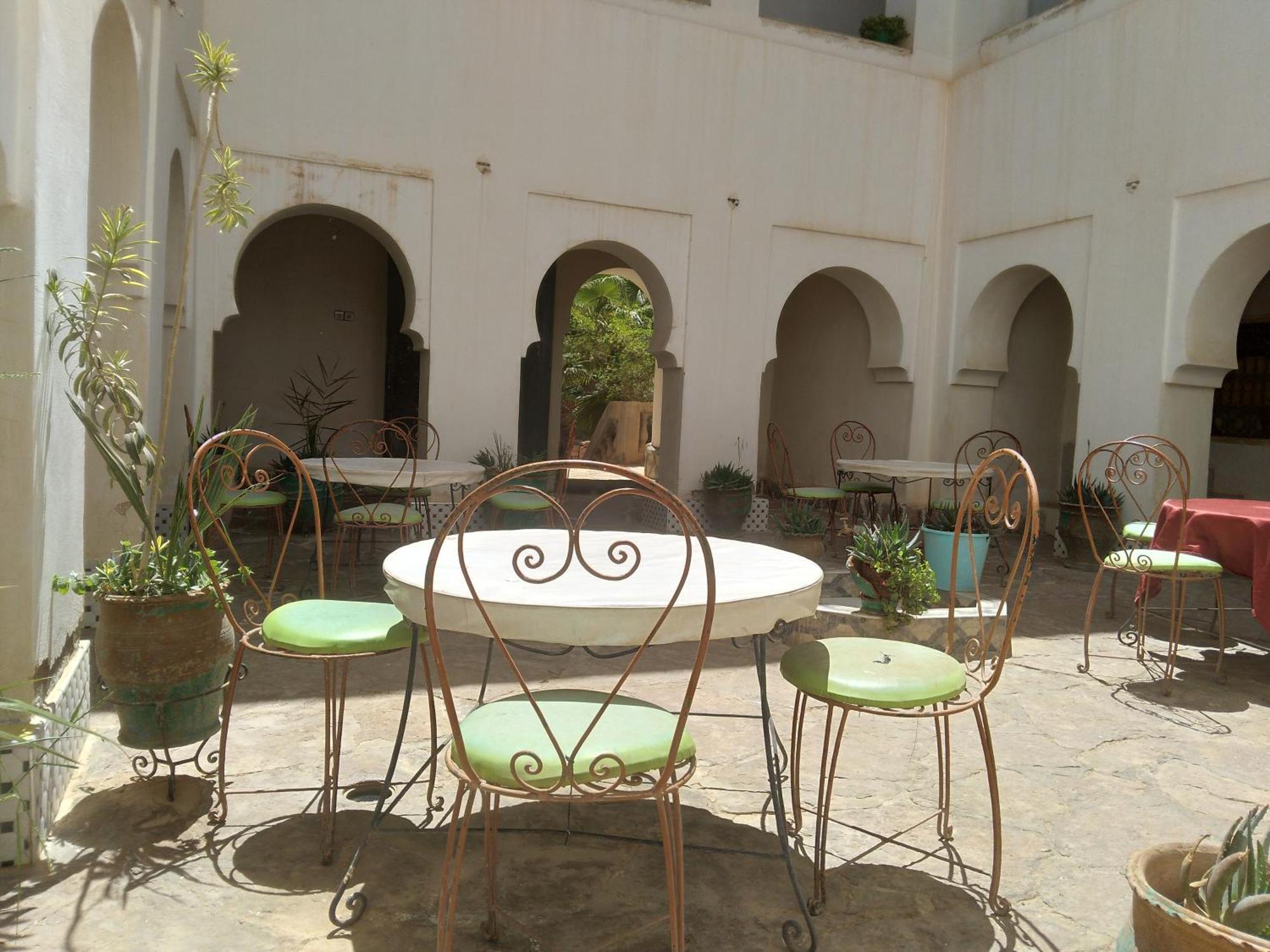 Hotel Et Restaurant Riad Amodou Tinghir Buitenkant foto